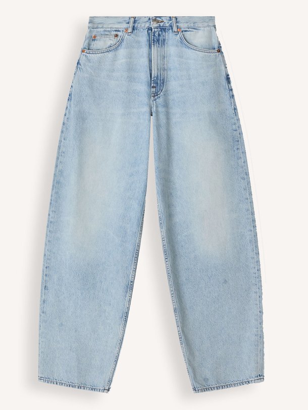 Ontdek de Saharpers high waist wide leg non-stretch jeans van Samsoe Samsoe in de kleur lichtblauw bij Orangebag. Op werkdagen voor 21:45 besteld, morgen in huis.