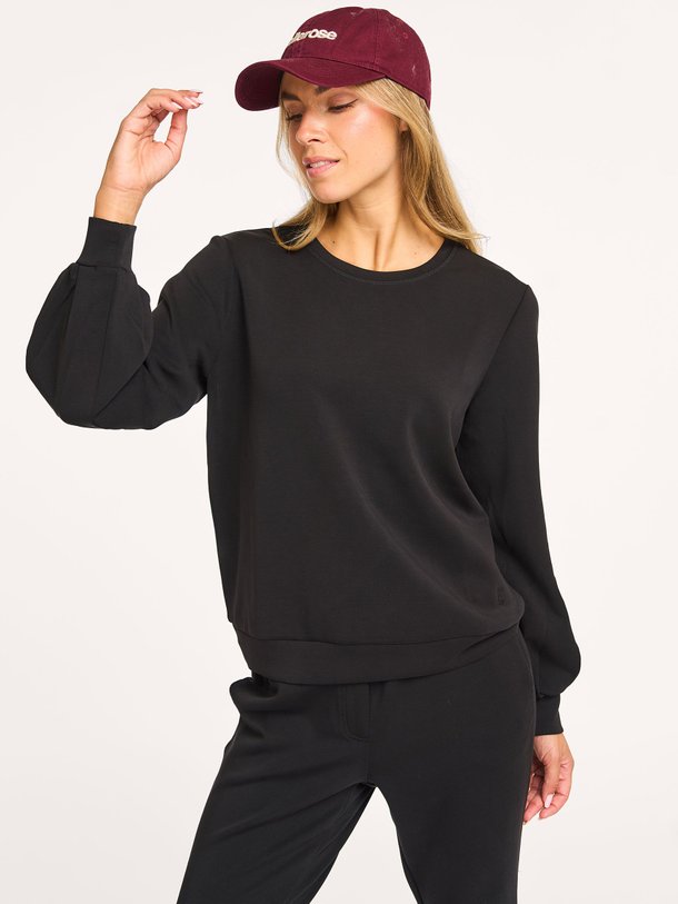 Ontdek de Modalmix super soft sweater van My Essential Wardrobe in de kleur zwart bij Orangebag. Op werkdagen voor 21:45 besteld, morgen in huis.