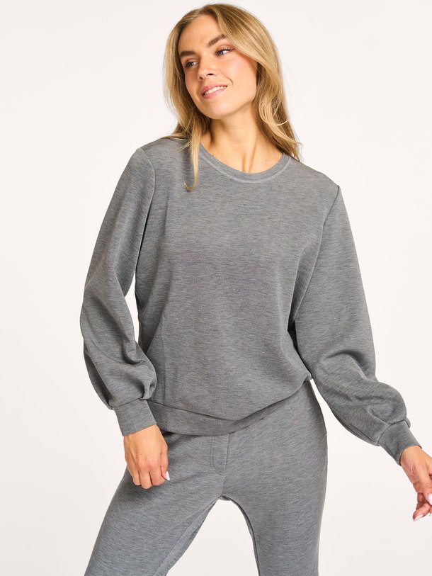Ontdek de Modalmix super soft sweater van My Essential Wardrobe in de kleur grijs bij Orangebag. Op werkdagen voor 21:45 besteld, morgen in huis.