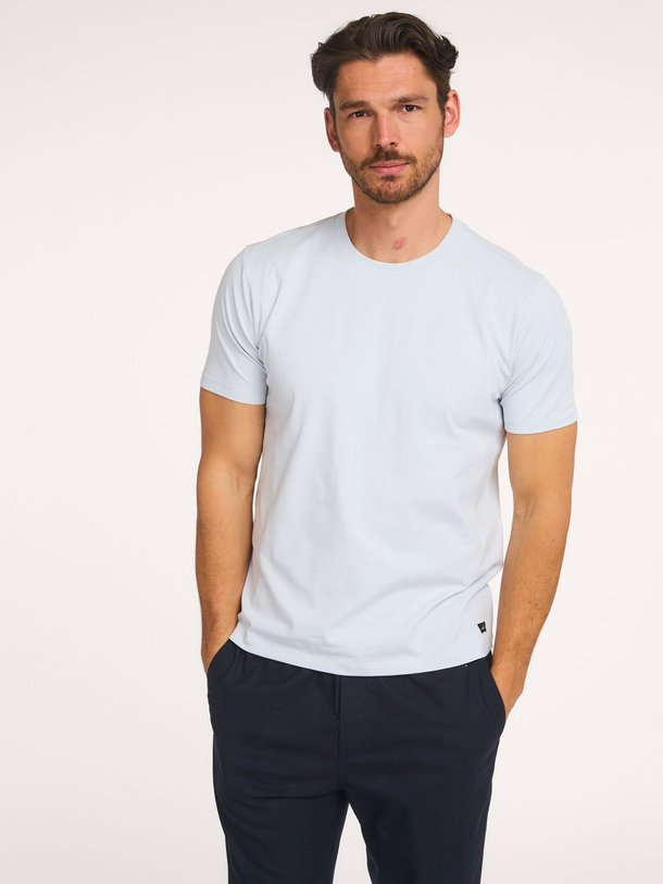 Ontdek de Berkley organic cottonmix T-shirt van Wahts in de kleur Lichtblauw bij Orangebag. Op werkdagen voor 21:45 besteld, morgen in huis.