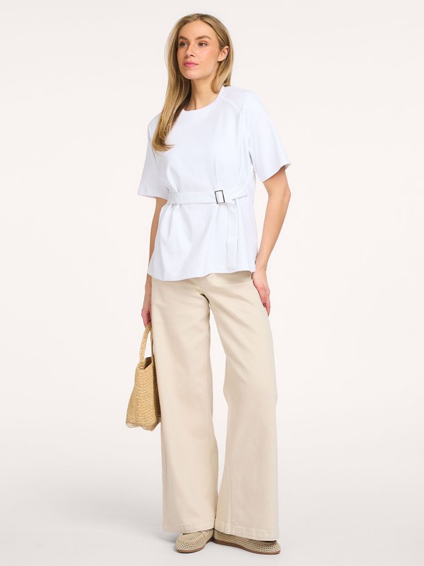 Ontdek de Dango high waist loose fit jeans van My Essential Wardrobe in de kleur Beige bij Orangebag. Op werkdagen voor 21:45 besteld, morgen in huis.