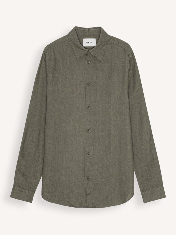 Ontdek de Enzo linnen overhemd van NN.07 in de kleur army bij Orangebag. Op werkdagen voor 21:45 besteld, morgen in huis.