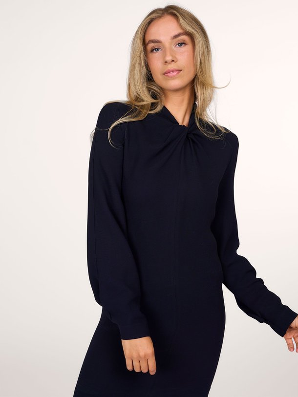 Ontdek de Viscosemix jurk van Semicouture in de kleur donkerblauw bij Orangebag. Op werkdagen voor 21:45 besteld, morgen in huis.