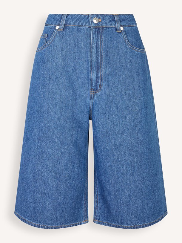 Ontdek de Lukana Denim Shorts van Second Female bij Orangebag. Op werkdagen voor 21:45 besteld, morgen in huis.