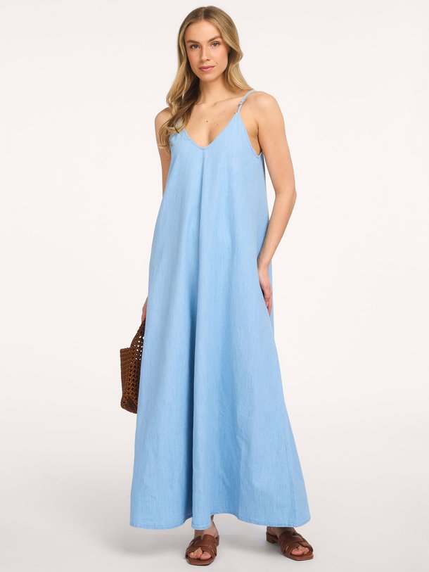 Ontdek de Dress van So Sue bij Orangebag. Op werkdagen voor 21:45 besteld, morgen in huis.