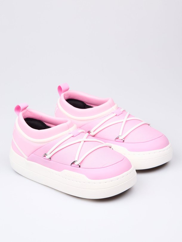 Ontdek de Park Icon instappers van Moon Boot in de kleur roze bij Orangebag. Op werkdagen voor 21:45 besteld, morgen in huis.