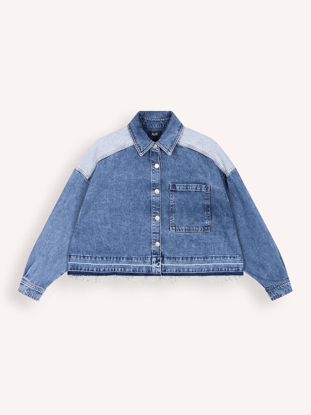 Ontdek de Denim jack van Alix The Label in de kleur Blauw bij Orangebag. Op werkdagen voor 21:45 besteld, morgen in huis.