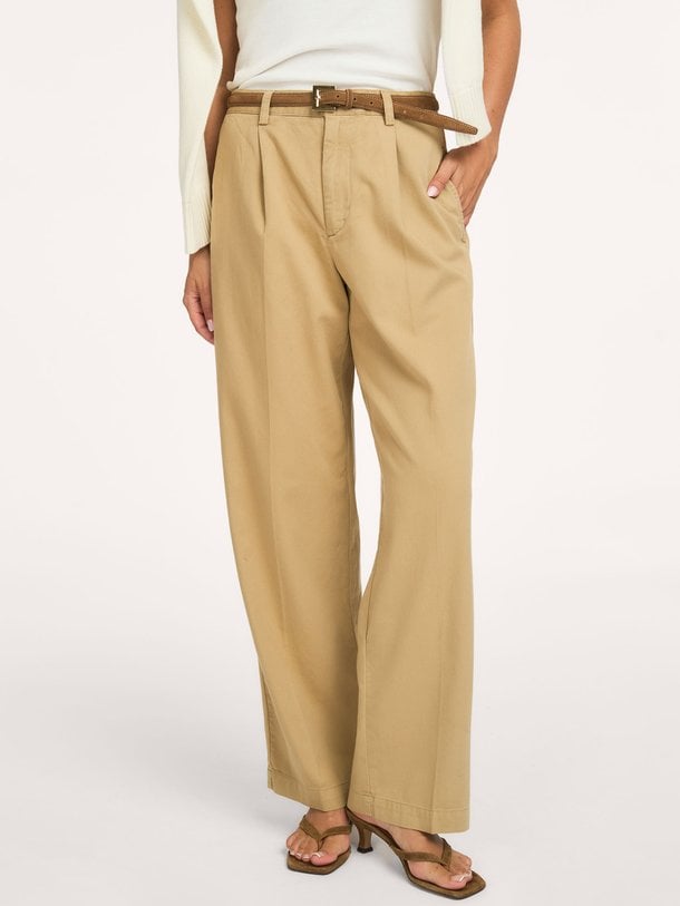 Ralph Lauren Katoen/lyocellmix pantalon - Camel Ontdek de Katoen/lyocellmix pantalon van Ralph Lauren in de kleur Camel bij Orangebag. Op werkdagen voor 21:45 besteld, morgen in huis.