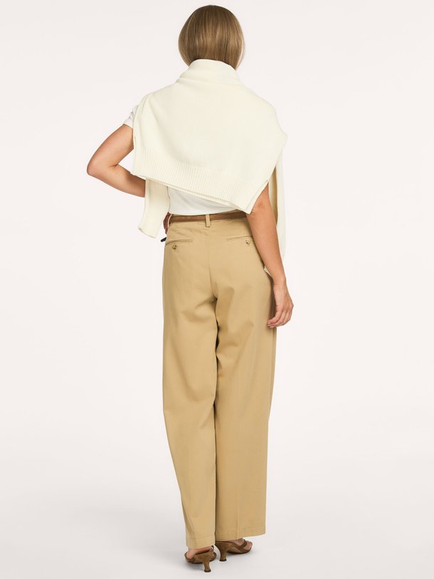 Ralph Lauren Katoen/lyocellmix pantalon - Camel Ontdek de Katoen/lyocellmix pantalon van Ralph Lauren in de kleur Camel bij Orangebag. Op werkdagen voor 21:45 besteld, morgen in huis.
