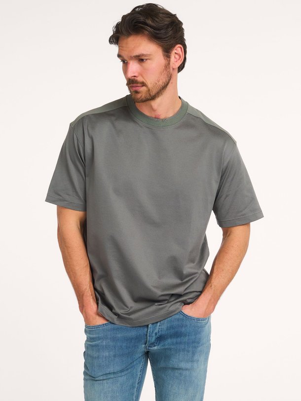 Ontdek de Functional katoenmix T-shirt van Boss in de kleur Grijsgroen bij Orangebag. Op werkdagen voor 21:45 besteld, morgen in huis.