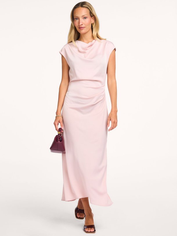 Ontdek de Tailor geweven jurk van Modstrom in de kleur Lichtroze bij Orangebag. Op werkdagen voor 21:45 besteld, morgen in huis.