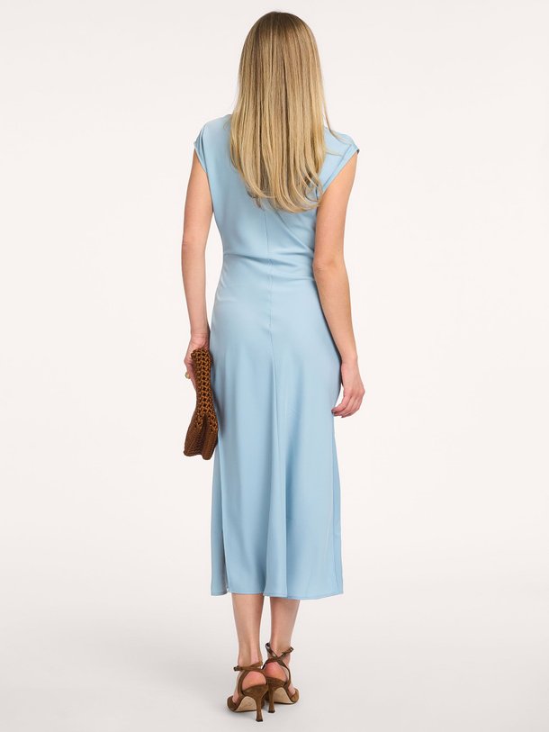 Ontdek de Tailor geweven jurk van Modstrom in de kleur Groen bij Orangebag. Op werkdagen voor 21:45 besteld, morgen in huis.