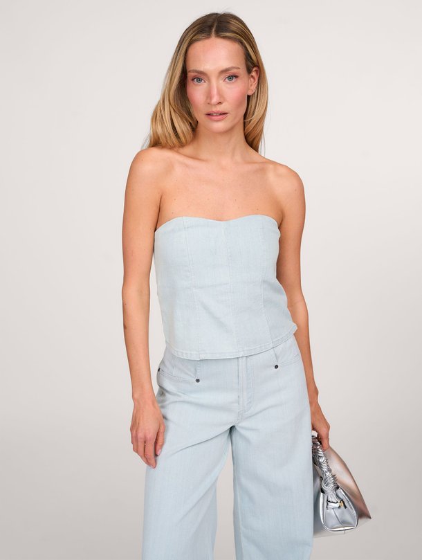 Ontdek de Terra denim korset van Co'Couture in de kleur lichtblauw bij Orangebag. Op werkdagen voor 21:45 besteld, morgen in huis.