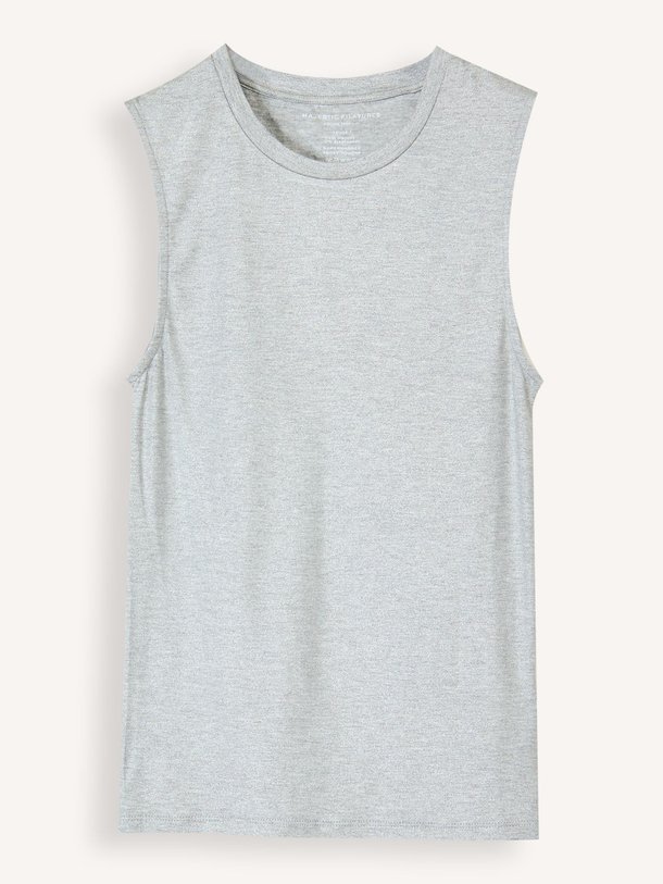 Ontdek de M014 Viscosemix lurex tanktop van Majestic Filatures in de kleur Lichtgrijs bij Orangebag. Op werkdagen voor 21:45 besteld, morgen in huis.