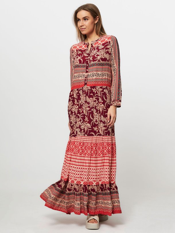 Ontdek de Nee eco vero viscose maxi jurk van Lollys Laundry in de kleur rood bij Orangebag. Op werkdagen voor 21:45 besteld, morgen in huis.