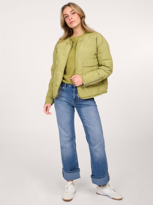 Ontdek de Mid waist straight fit jeans met omslag van Yaya in de kleur blauw bij Orangebag. Op werkdagen voor 21:45 besteld, morgen in huis.