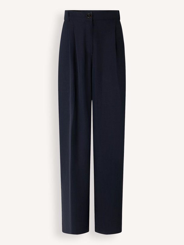 Ontdek de Emile lyocellmix pantalon van Sessun in de kleur donkerblauw bij Orangebag. Op werkdagen voor 21:45 besteld, morgen in huis.
