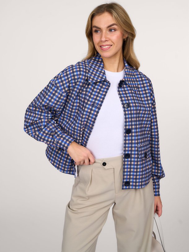 Ontdek de Brioni heavy travel jersey geruit jack van Studio Anneloes in de kleur donkerblauw bij Orangebag. Op werkdagen voor 21:45 besteld, morgen in huis.