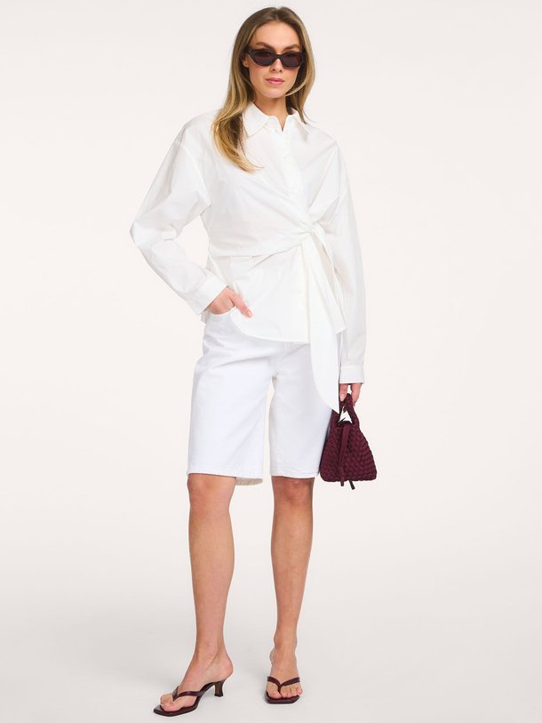 Ontdek de Seliy, katoenen blouse van Club L`avenir bij Orangebag. Op werkdagen voor 21:45 besteld, morgen in huis.