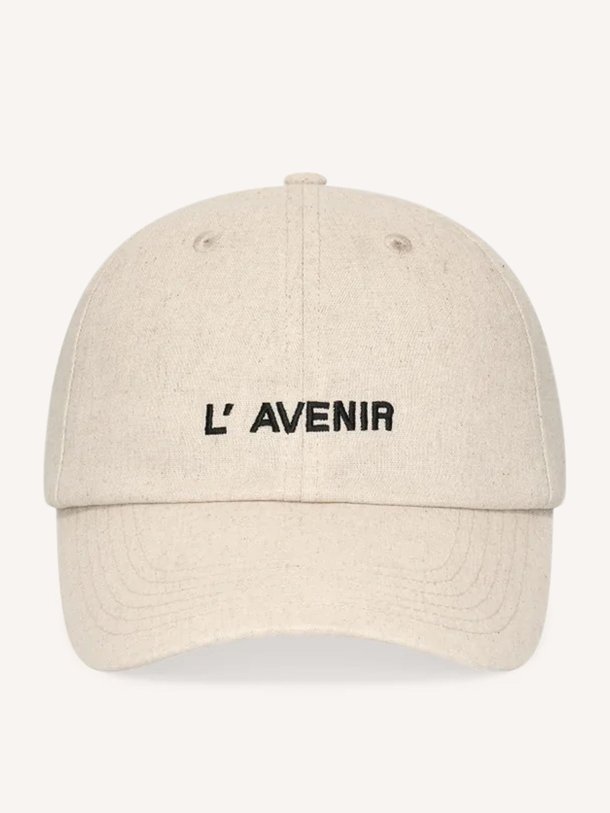 Ontdek de Nala, katoen/linnenmix logo pet van Club L`avenir bij Orangebag. Op werkdagen voor 21:45 besteld, morgen in huis.