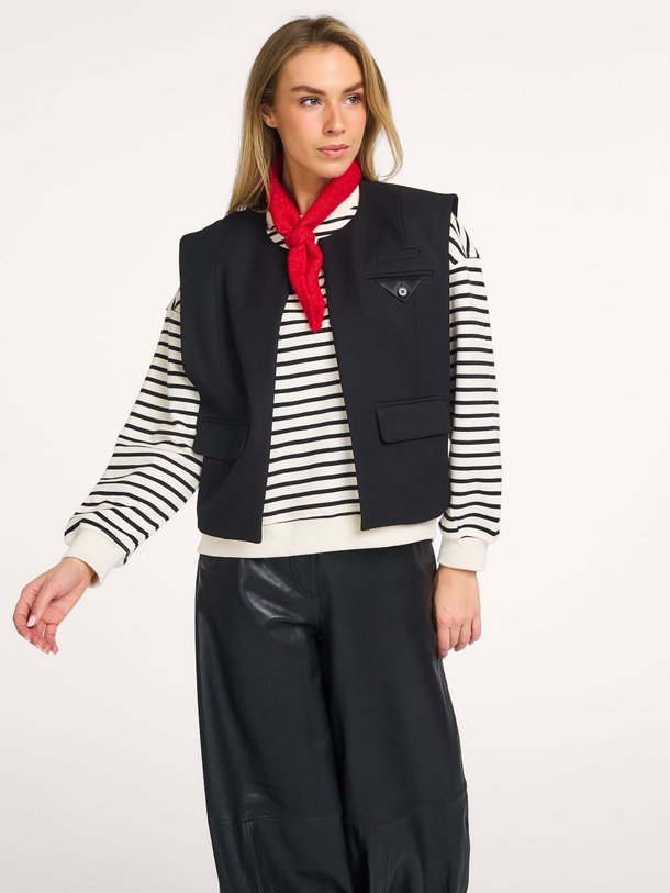 Ontdek de Geweven gilet van Haute L'Amitié bij Orangebag. Op werkdagen voor 21:45 besteld, morgen in huis.