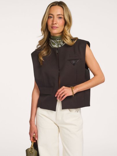 Haute L'Amitié Geweven gilet - Ontdek de Geweven gilet van Haute L'Amitié in de kleur bij Orangebag. Op werkdagen voor 21:45 besteld, morgen in huis.