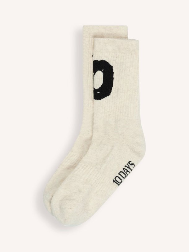 Ontdek de Katoenmix gemêleerde logo sokken van 10Days in de kleur off-white bij Orangebag. Op werkdagen voor 21:45 besteld, morgen in huis.