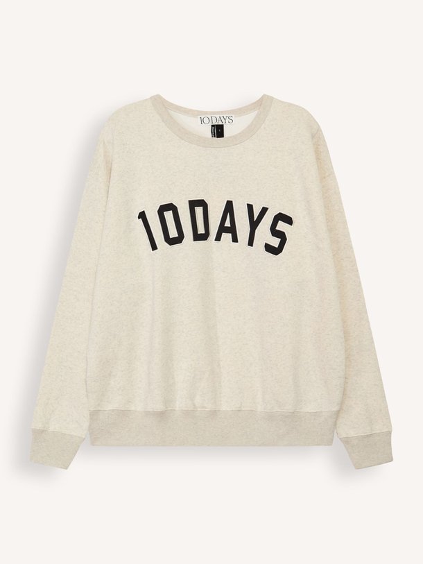 Ontdek de Katoenmix gemêleerde logo sweater van 10Days in de kleur ecru bij Orangebag. Op werkdagen voor 21:45 besteld, morgen in huis.