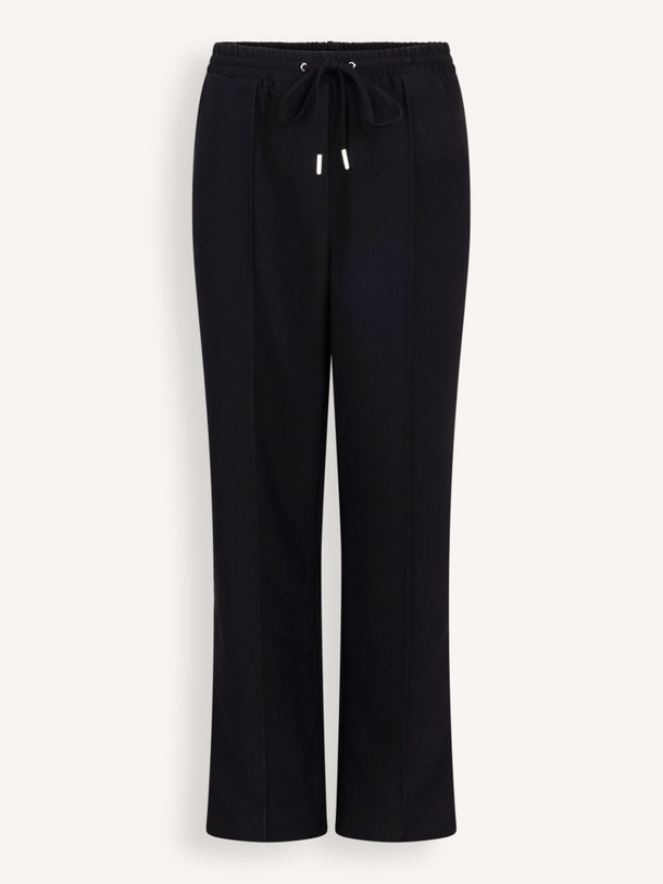 Ontdek de Esila geweven broek van Aaiko in de kleur zwart bij Orangebag. Op werkdagen voor 21:45 besteld, morgen in huis.