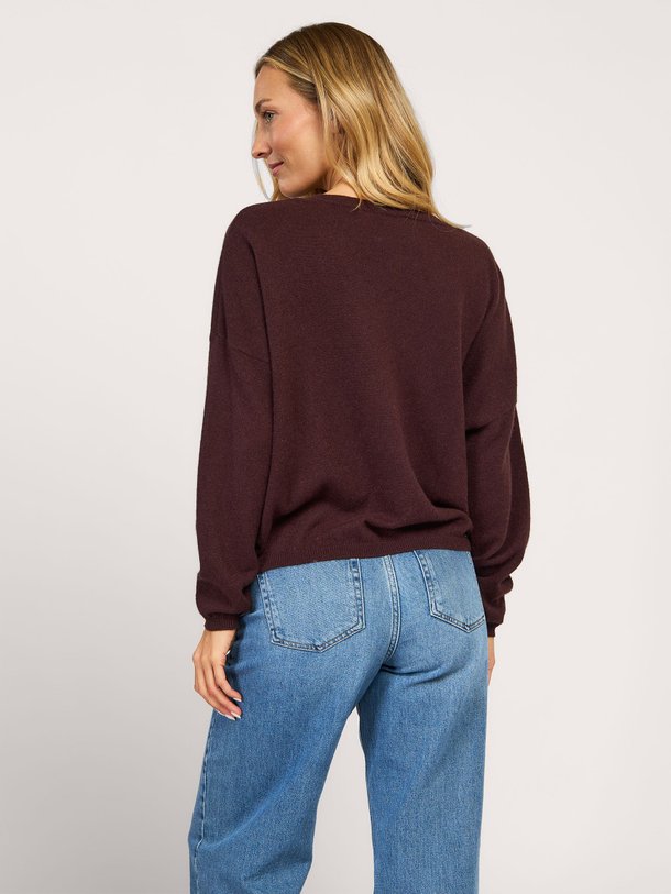Ontdek de Alicia cashmere trui van Absolut Cashmere in de kleur bruin bij Orangebag. Op werkdagen voor 21:45 besteld, morgen in huis.