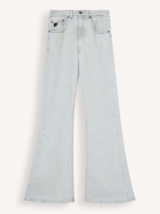 Ontdek de Palas mid waist flared fit stretch jeans van Lois in de kleur Lichtgrijs bij Orangebag. Op werkdagen voor 21:45 besteld, morgen in huis.