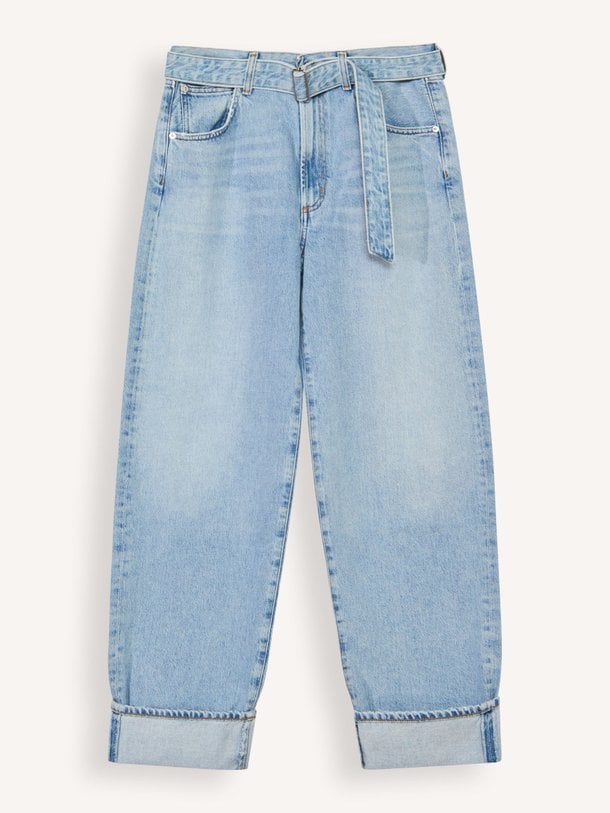 Ontdek de Mid waist barrel fit jeans van Agolde in de kleur lichtblauw bij Orangebag. Op werkdagen voor 21:45 besteld, morgen in huis.