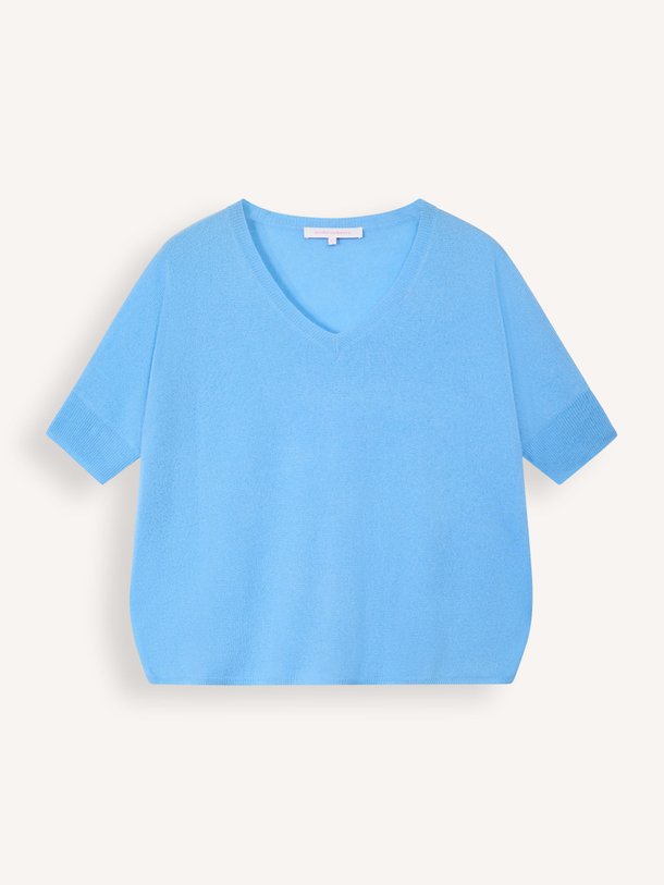 Ontdek de Kate cashmere trui van Absolut Cashmere in de kleur Blauw bij Orangebag. Op werkdagen voor 21:45 besteld, morgen in huis.