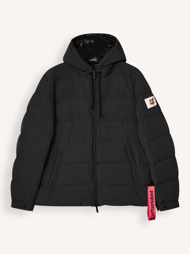 Ontdek de Verbier woven padded coat van After Label in de kleur zwart bij Orangebag. Op werkdagen voor 21:45 besteld, morgen in huis.