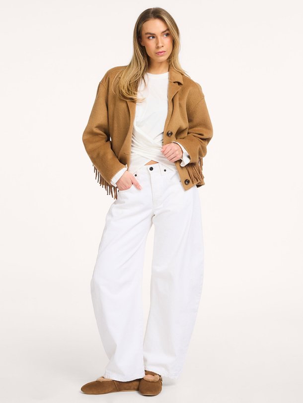 Ontdek de Aliana mid waist barrel fit jeans van Lois in de kleur Off-white bij Orangebag. Op werkdagen voor 21:45 besteld, morgen in huis.