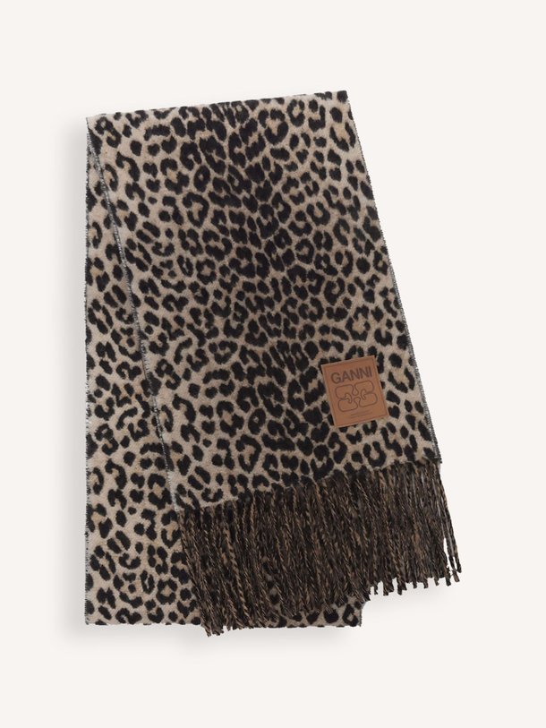 Ontdek de Wollen leopard sjaal van Ganni in de kleur Bruin bij Orangebag. Op werkdagen voor 21:45 besteld, morgen in huis.