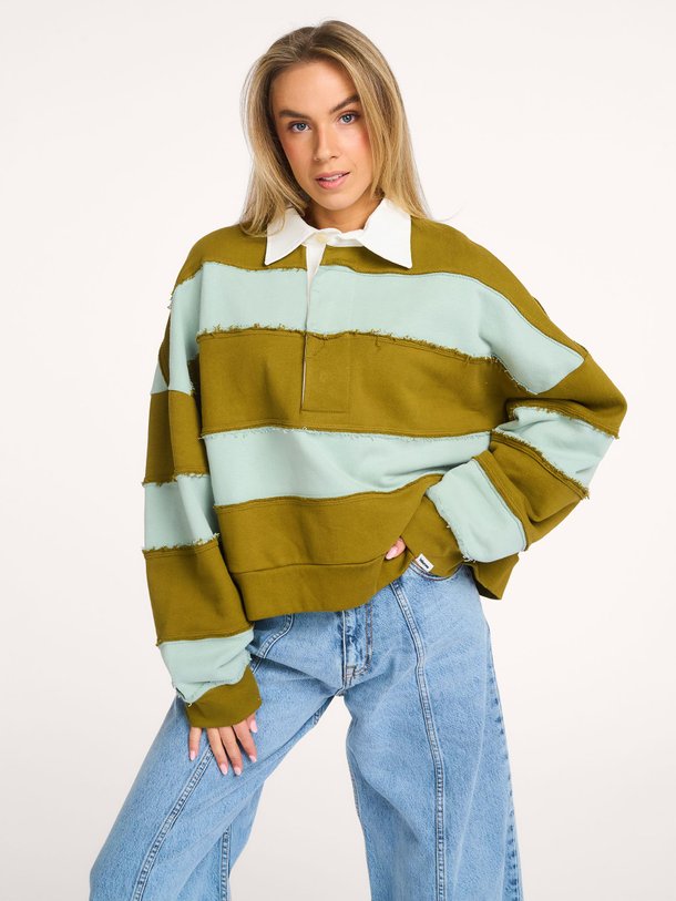 Ontdek de Furen katoenen gestreepte polo sweater van Bellerose in de kleur Groen bij Orangebag. Op werkdagen voor 21:45 besteld, morgen in huis.