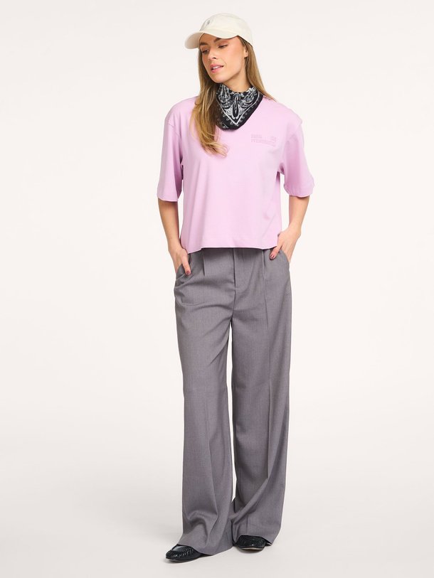 Ontdek de Tailor, viscosemix wide leg pantalon van Copenhagen Muse bij Orangebag. Op werkdagen voor 21:45 besteld, morgen in huis.