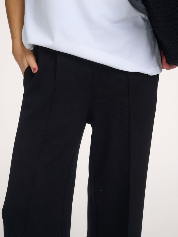 Ontdek de Viscosemix joggingbroek van Varley bij Orangebag. Op werkdagen voor 21:45 besteld, morgen in huis.