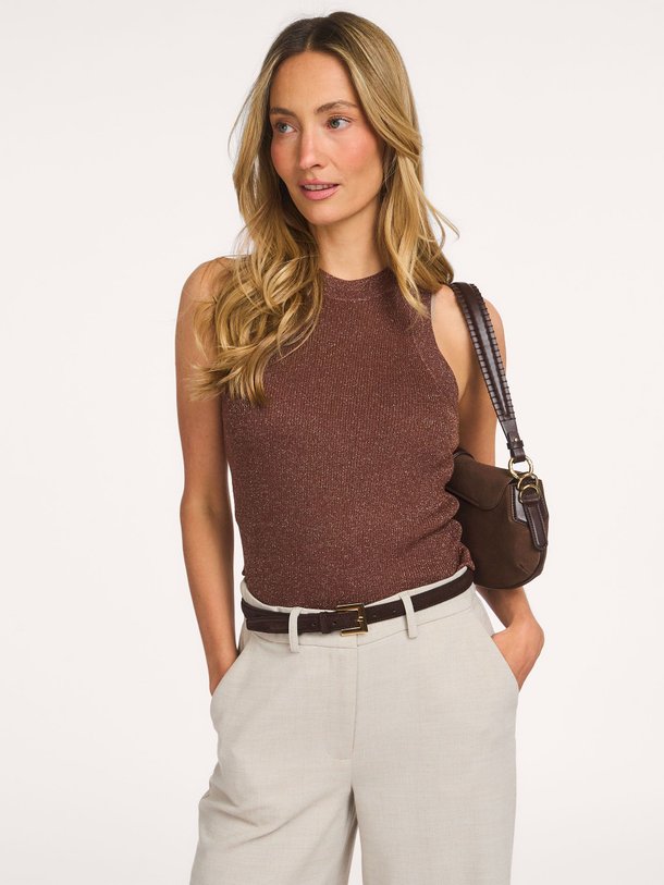 Ontdek de Noki, viscosemix rib tanktop met lurex van Dante 6 bij Orangebag. Op werkdagen voor 21:45 besteld, morgen in huis.