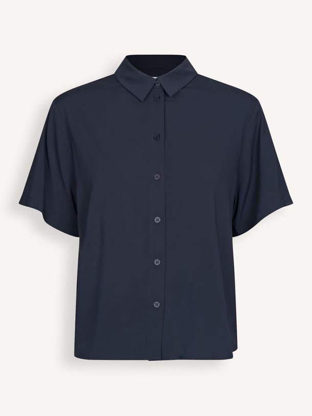 Ontdek de Saminna, viscosemix blouse van Samsoe Samsoe bij Orangebag. Op werkdagen voor 21:45 besteld, morgen in huis.