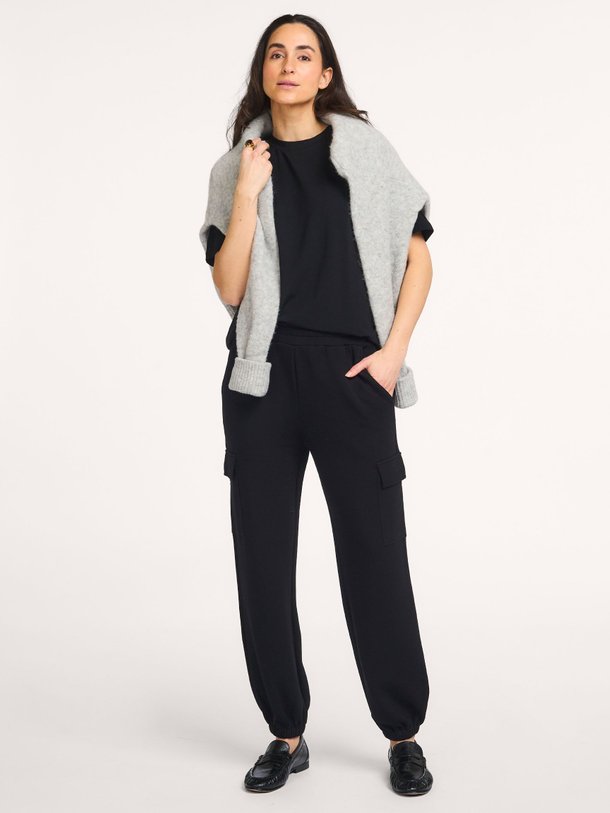 Ontdek de Viscosemix cargo broek van Varley bij Orangebag. Op werkdagen voor 21:45 besteld, morgen in huis.