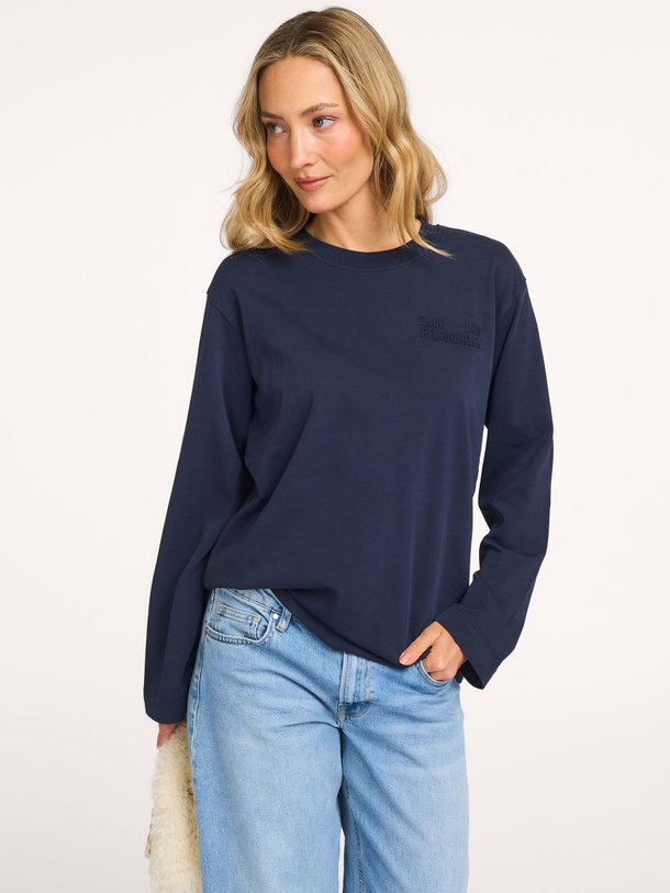 Ontdek de Jeevona, organic cotton longsleeve van Baum und Pferdgarten bij Orangebag. Op werkdagen voor 21:45 besteld, morgen in huis.