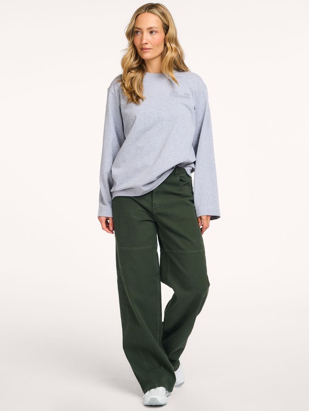 Ontdek de Jeevona, organic cotton longsleeve van Baum und Pferdgarten bij Orangebag. Op werkdagen voor 21:45 besteld, morgen in huis.