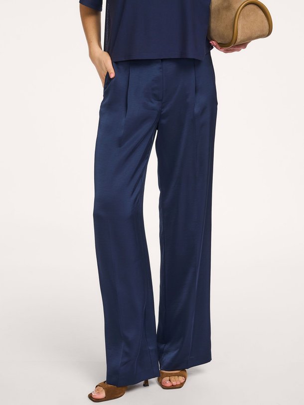 Ontdek de Jules, geweven satijnlook wide leg broek van Dante 6 bij Orangebag. Op werkdagen voor 21:45 besteld, morgen in huis.