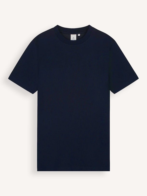 Law of the Sea Outcrop, katoenmix T-shirt - Donkerblauw Ontdek de Outcrop, katoenmix T-shirt van Law of the Sea bij Orangebag. Op werkdagen voor 21:45 besteld, morgen in huis.