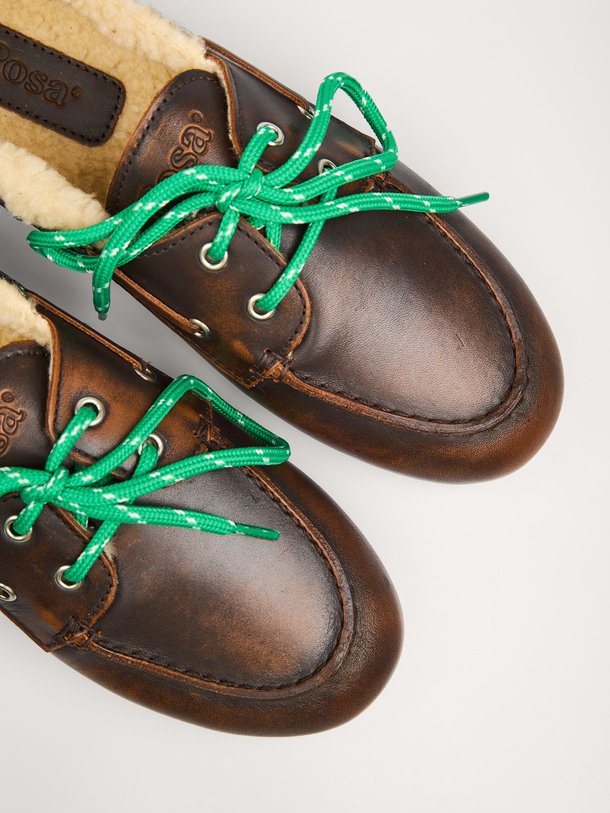 Posa Lederen loafers - Donkerbruin Ontdek de Lederen loafers van Posa bij Orangebag. Op werkdagen voor 21:45 besteld, morgen in huis.