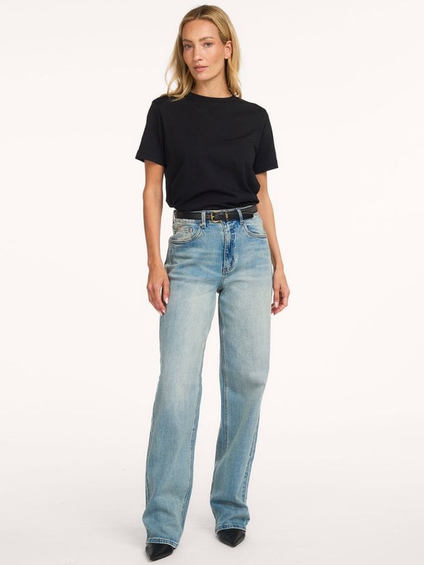 Jade, high waist straight fit jeans