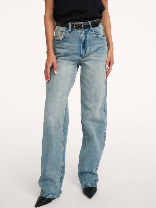 Jade, high waist straight fit jeans