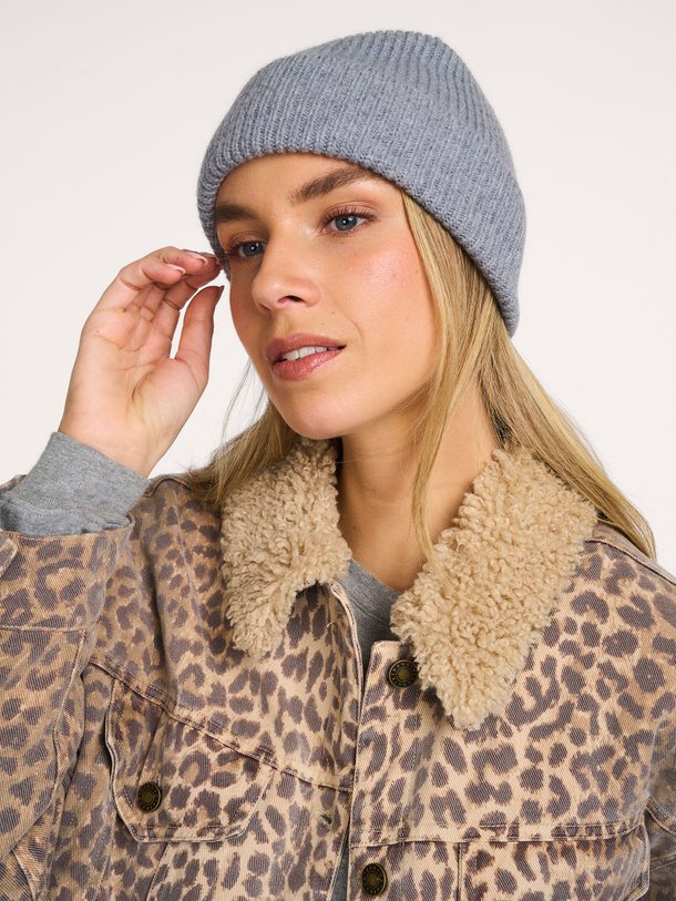 Ontdek de Wolmix beanie van Le Bonnet bij Orangebag. Op werkdagen voor 21:45 besteld, morgen in huis.